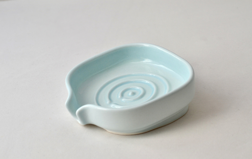 Self-Draining Porcelain Soap Dish - Image 7