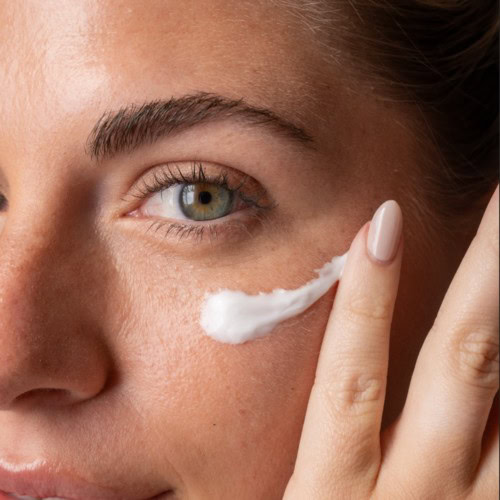 Revitalizing Stem Cell Anti-Aging Skincare Bundle - Image 6